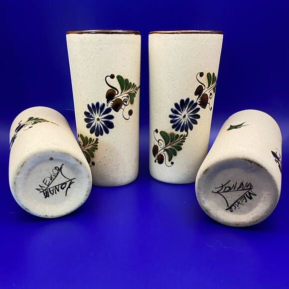 Vintage Four Mexican Tonala decorated tumblers Blue flower green leaves signed - Picture 5 of 7